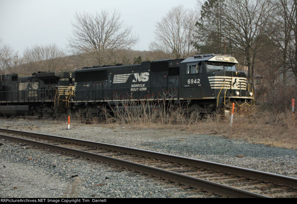 NS 6942